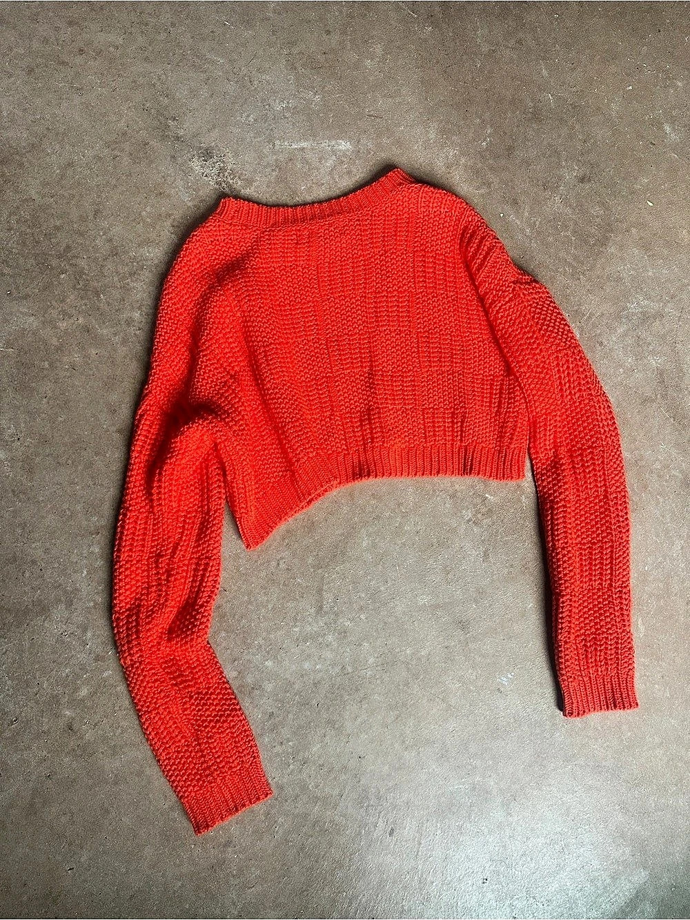 Willow & Wind orange Cropped Crew Neck Sweater- Like New